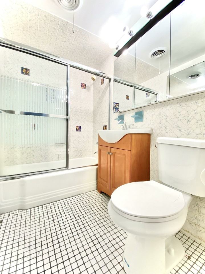 62 Carey Ave #7 - Photo 6 of 12