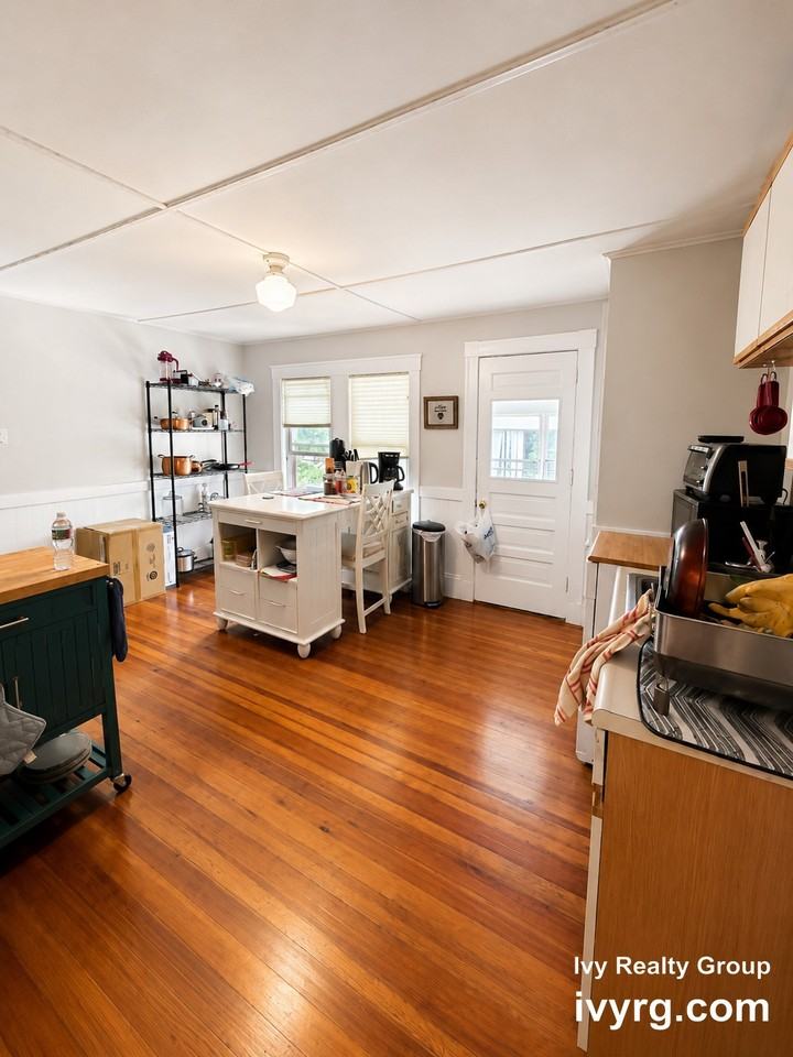 46 Paulina St #3 - Photo 3 of 11