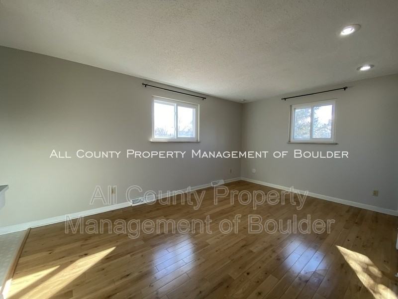 4786 Essex Cir - Photo 6 of 18