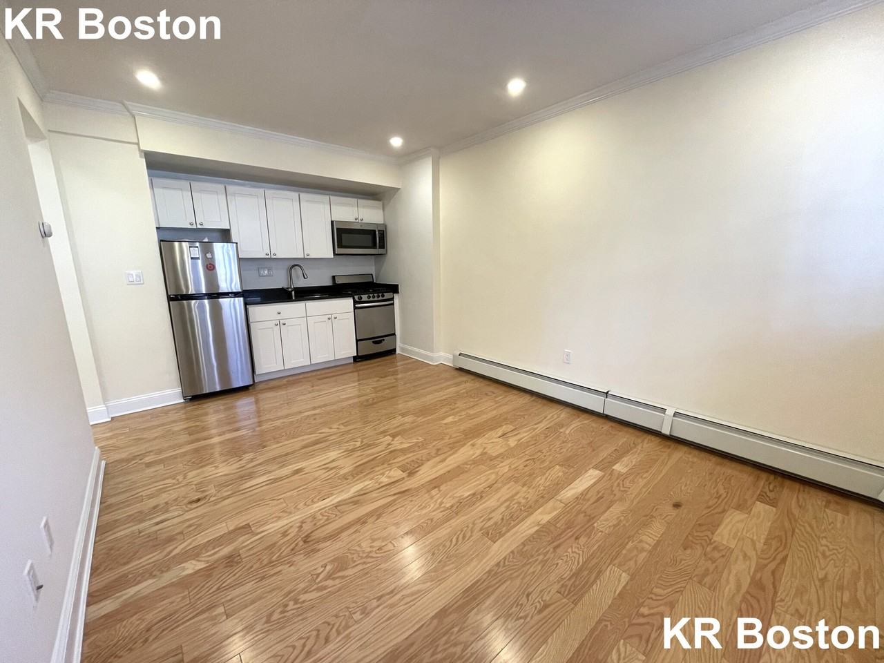 Saint Paul St. & Beacon Street #T1 - Photo 2 of 12