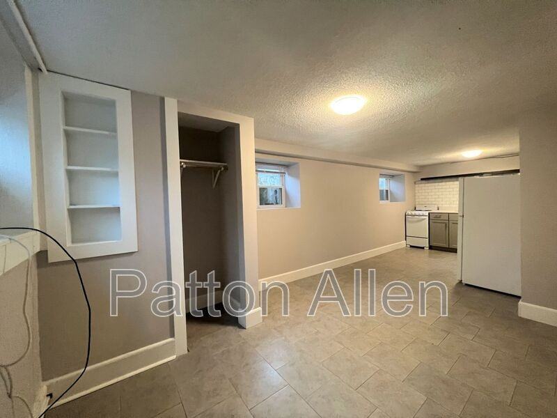 205 Hillside St #6 - Photo 4 of 8