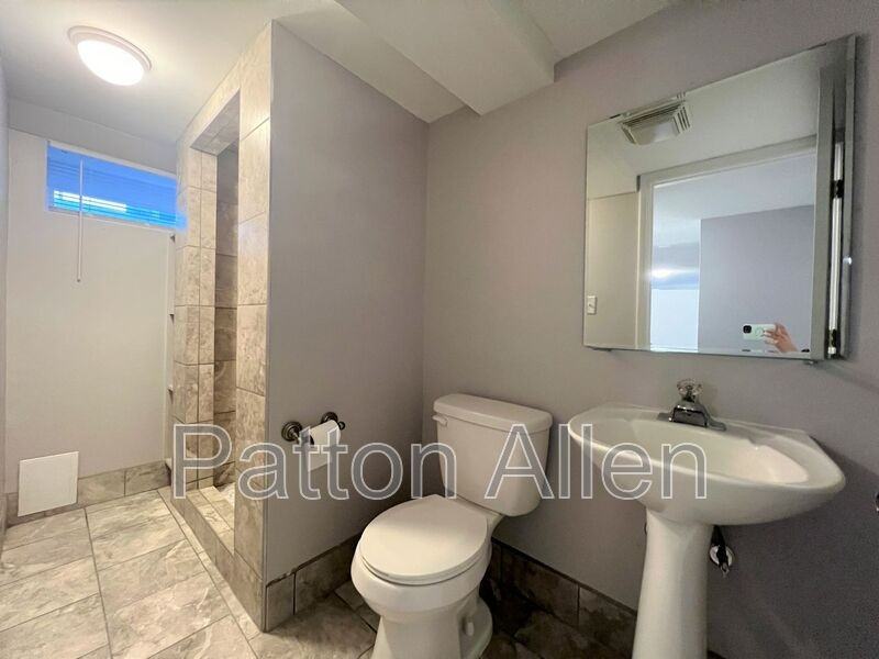 205 Hillside St #6 - Photo 6 of 8
