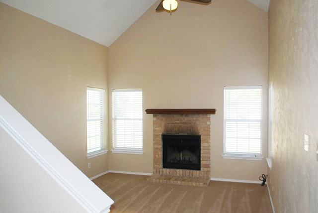 804 Lovingham Dr - Photo 3 of 10