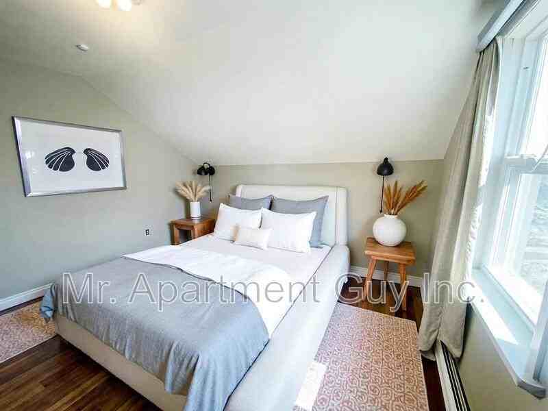 139 Church St #3 - Photo 2 of 7