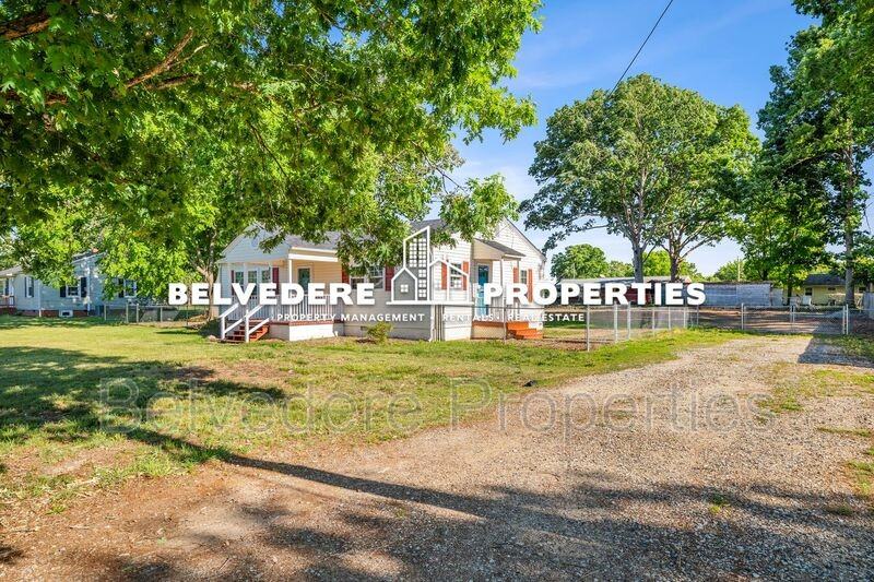 804 Graylyn Dr - Photo 2 of 28