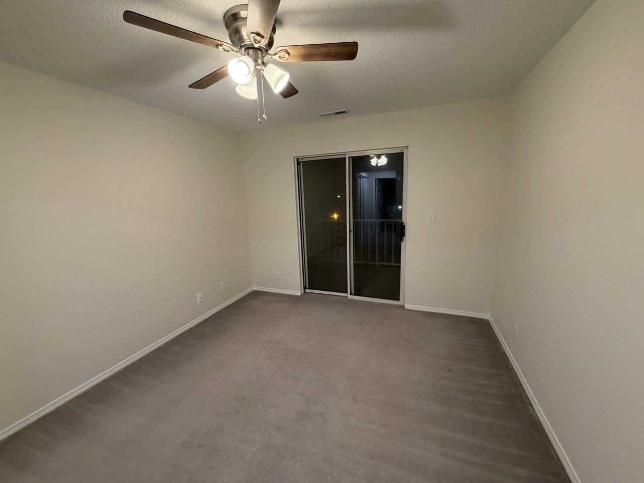 4 Hartwell Court - Photo 2 of 18