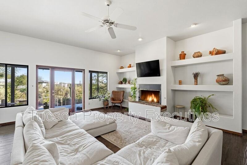 3901 N Vista De La Cima - Photo 7 of 44
