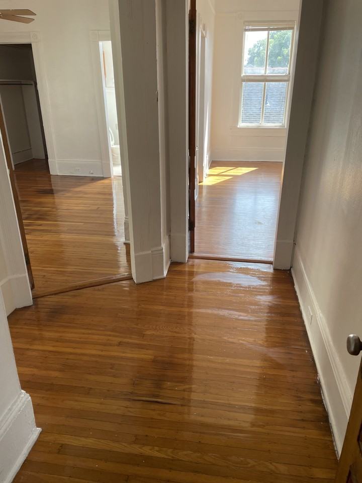 3915 Prytania St. - Photo 3 of 5