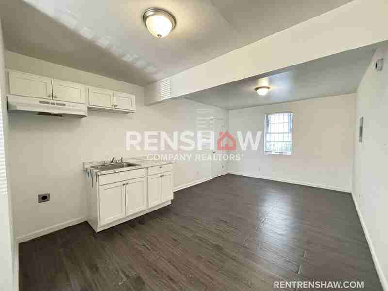 259 Maryland Ave #3