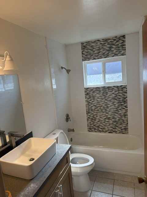 819 Washington Avenue - Photo 2 of 5