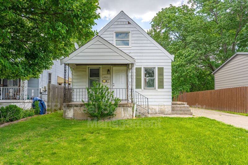 7032 La Boiteaux Ave - Photo 6 of 45