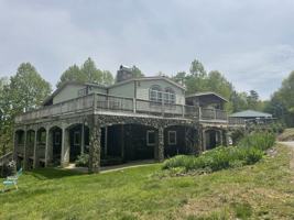 featured image of 167 Wagon Wheel Rd