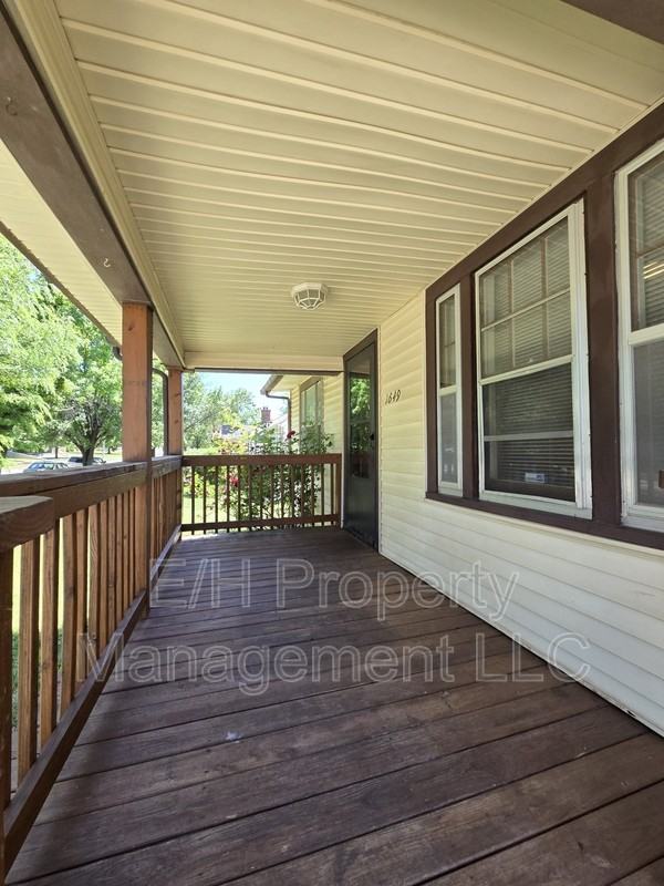 1649 N Payne Ave - Photo 4 of 32