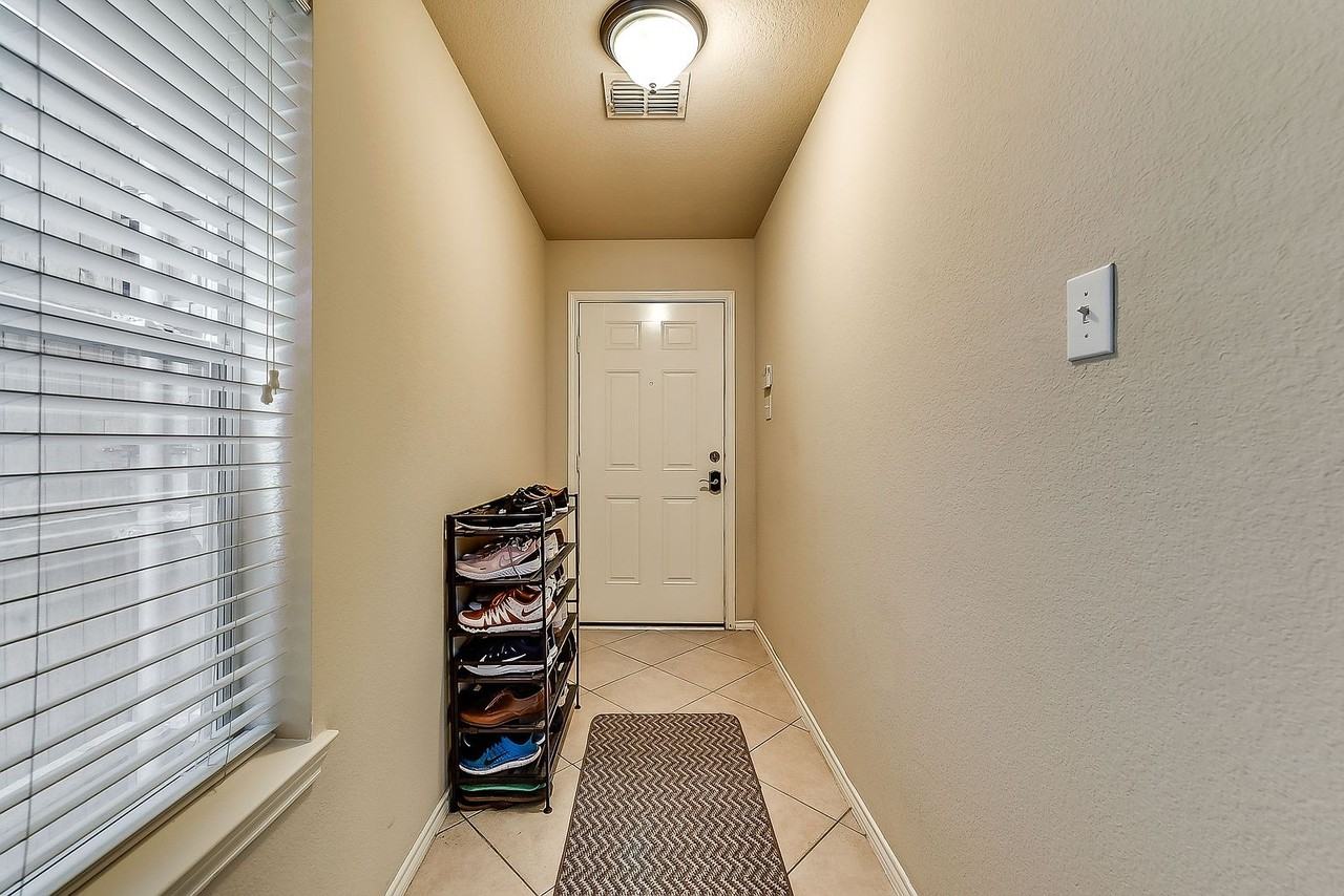 7416 Coronado Ave #18 - Photo 4 of 16