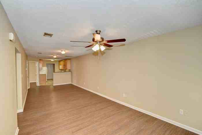 1713 Stevens St #A - Photo 5 of 29