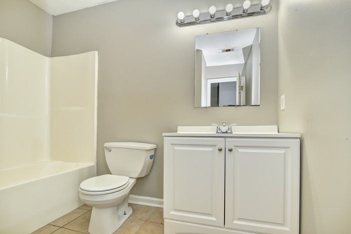 2706 6th Ave #B - Photo 6 of 28