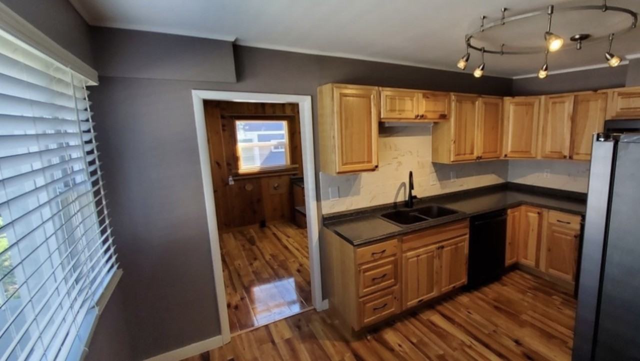 525 Chestnut St #NA - Photo 3 of 19