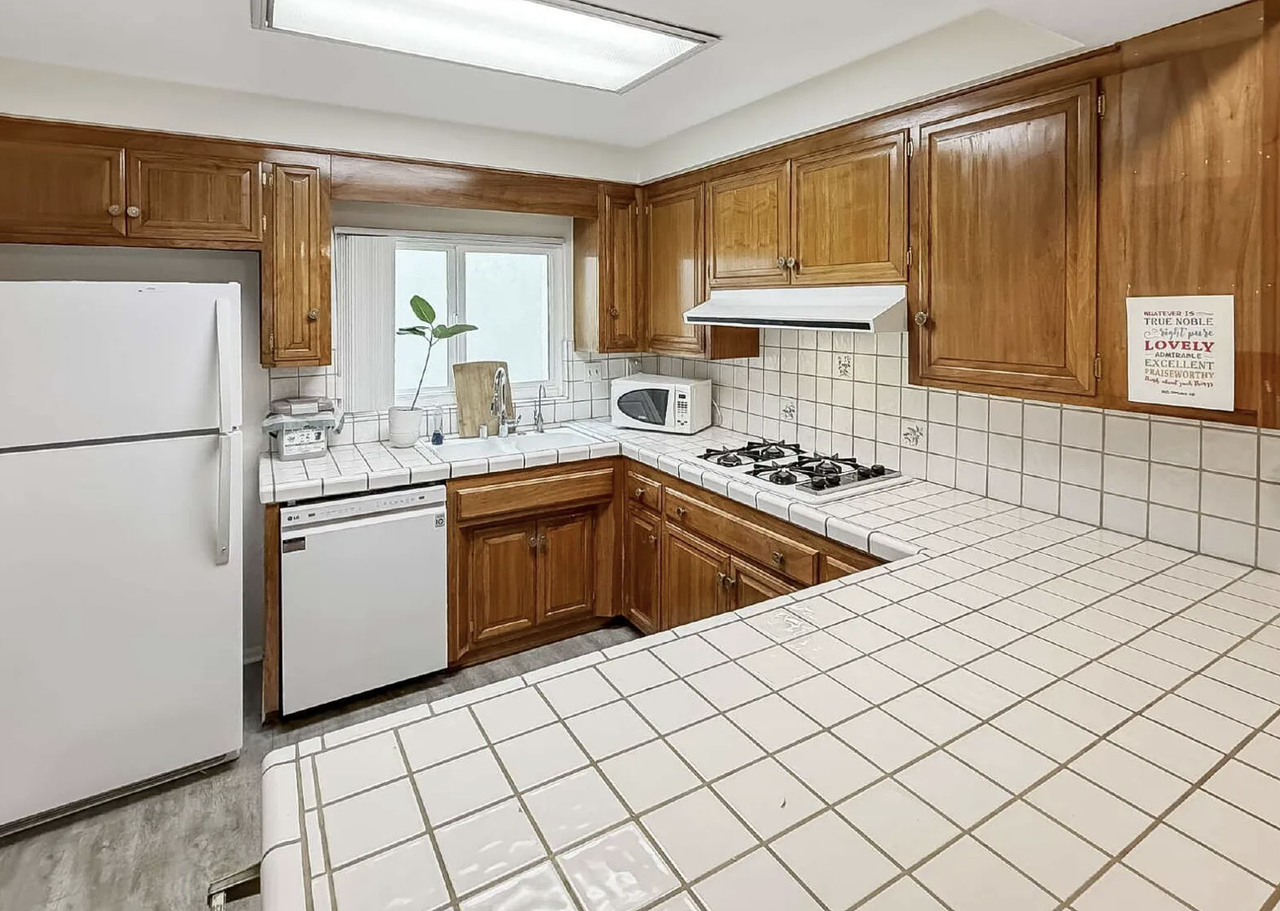 26827 Circle Of The Oaks #NA - Photo 3 of 32
