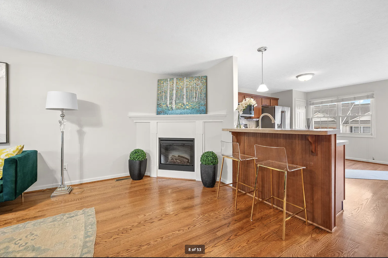 639 Wyndhurst Dr #639 - Photo 4 of 20
