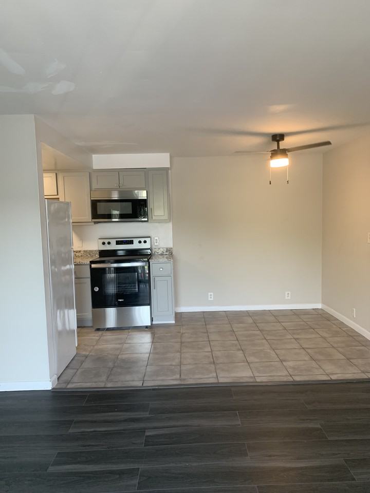 730 Ohio Pike #31 - Photo 2 of 12