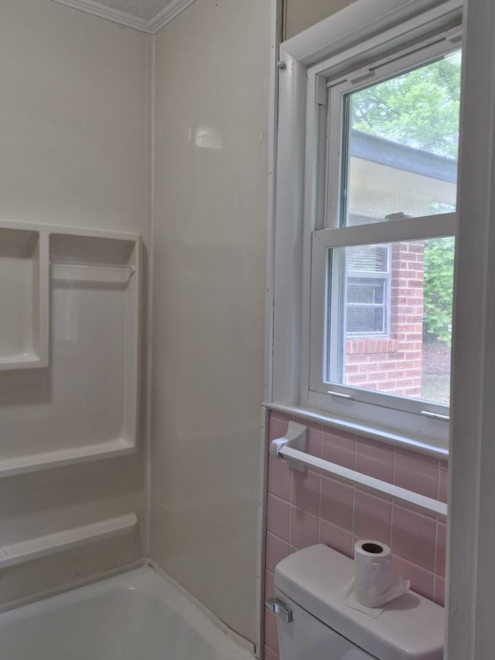 809 W Allen Ln #NA - Photo 5 of 8