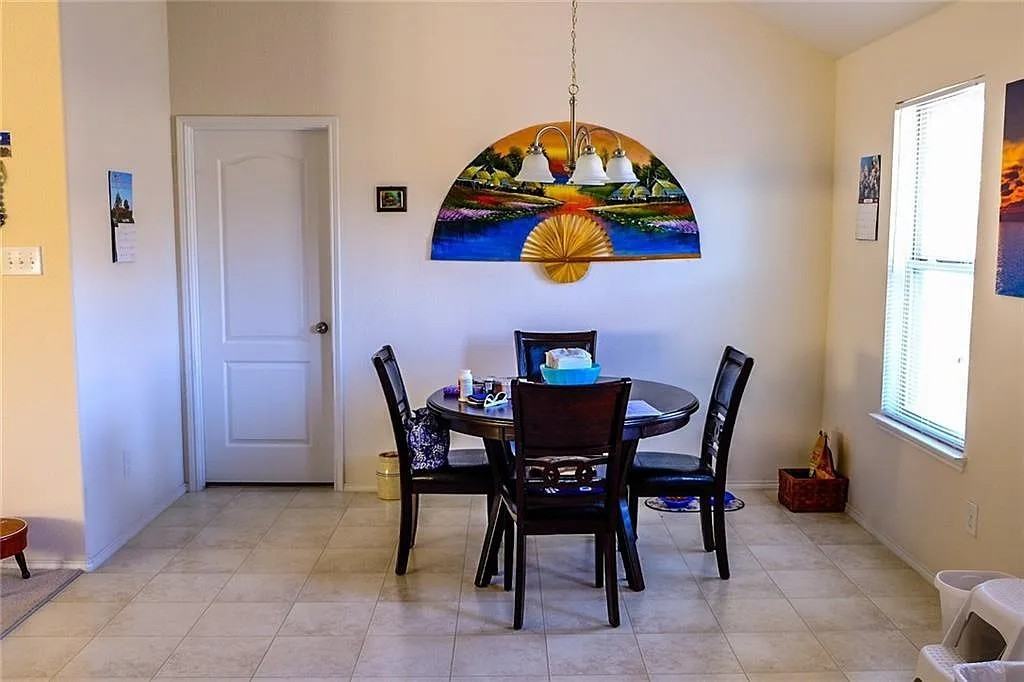 316 Sardius Blvd #NA - Photo 6 of 7