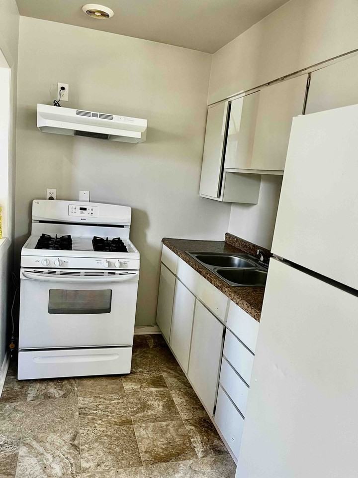 400 N Union St #400 - Photo 7 of 10
