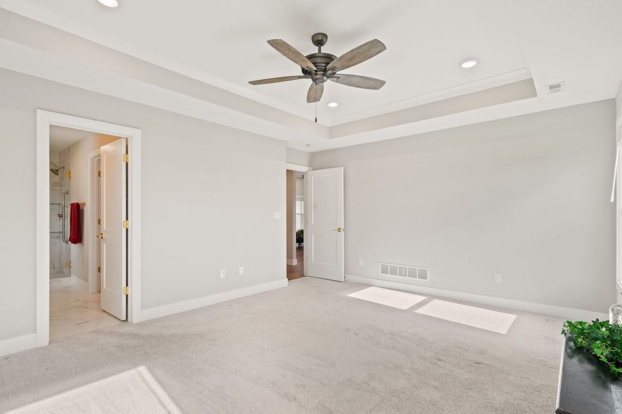 4720 Kenora Dr #NA - Photo 5 of 12