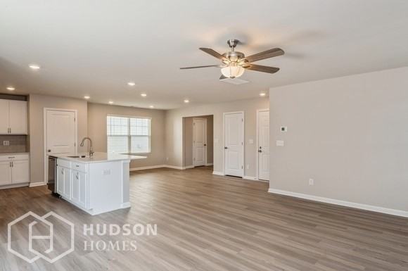 1548 Forkhorn Dr #59 - Photo 3 of 24