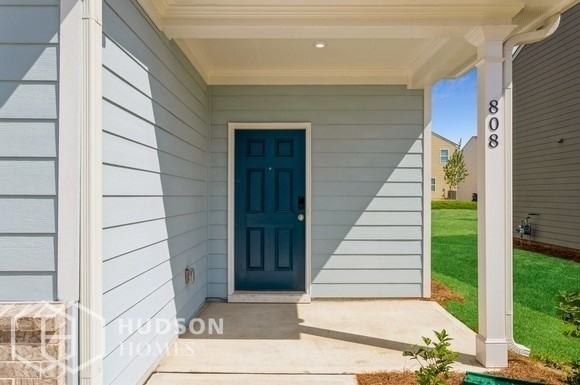 808 Royal Red Ct - Photo 2 of 23