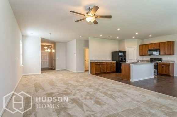 808 Royal Red Ct - Photo 7 of 23