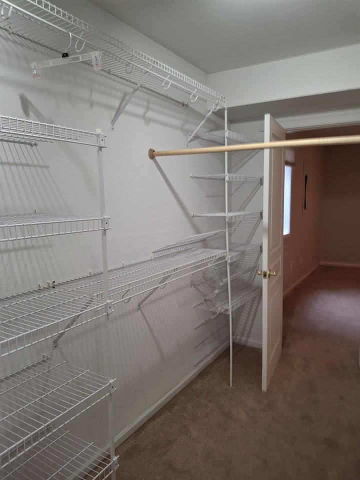 4995 Wilcox St - Photo 7 of 18