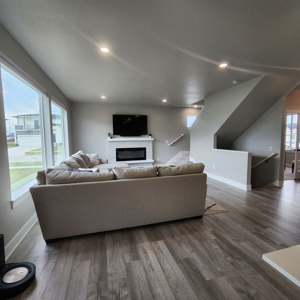 603 Ne Pearl Dr #NA - Photo 6 of 15