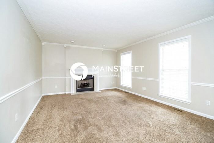 10105 John Ashley Ct - Photo 3 of 15