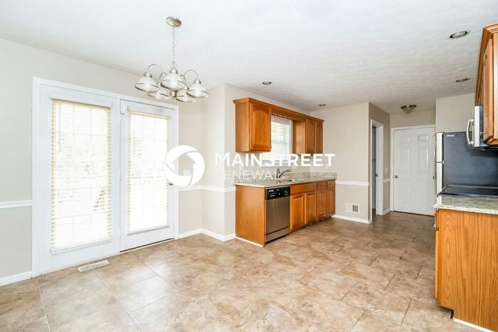 10105 John Ashley Ct - Photo 5 of 15