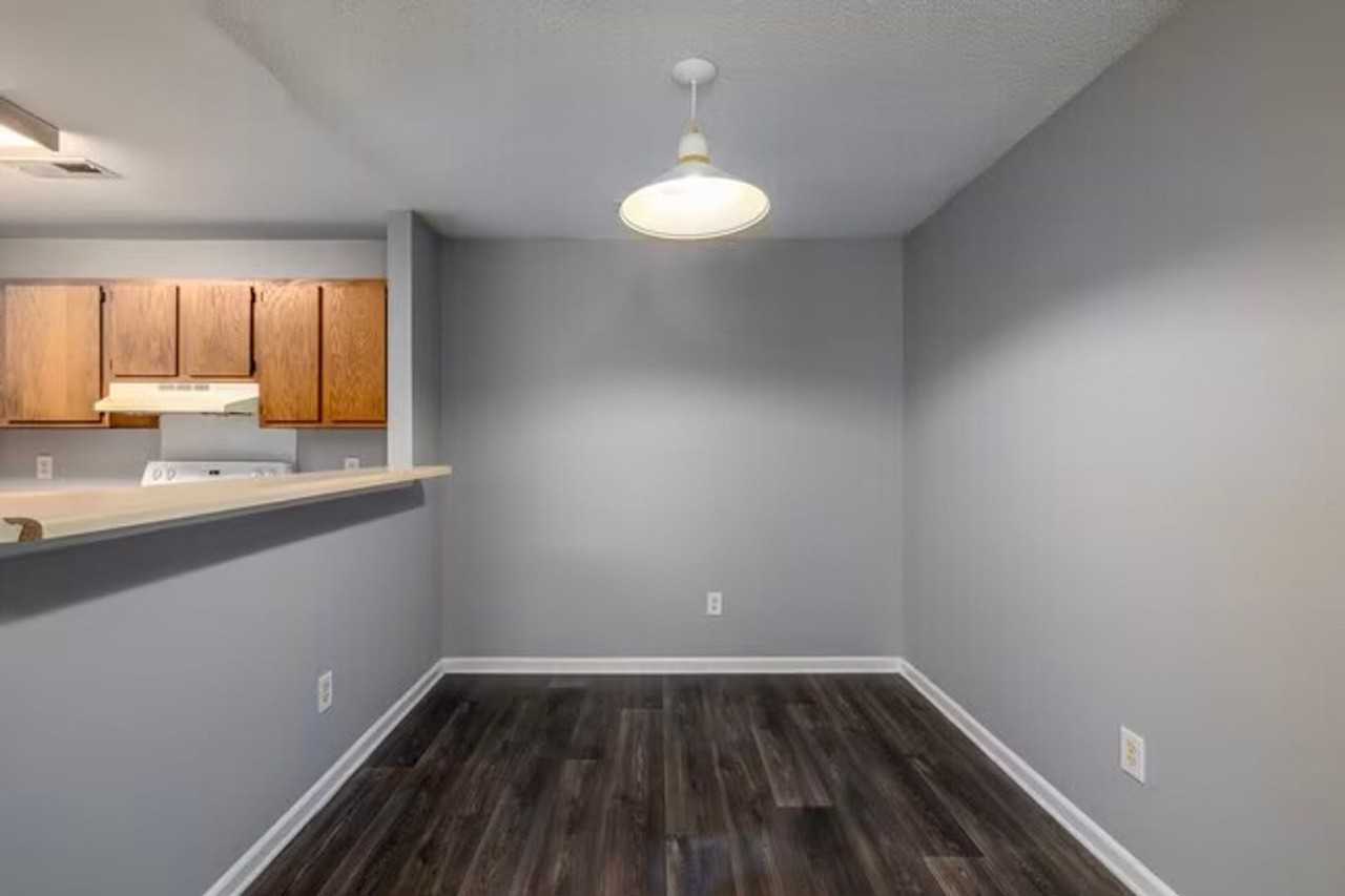Sycamore Run Apartments - Photo 5 of 14