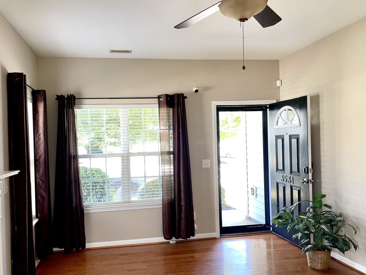 3531 Oneonta Ave #3531 - Photo 3 of 19