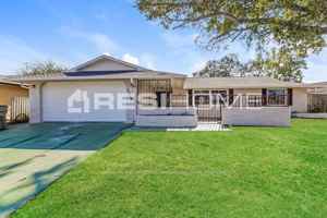 featured image of 7318 Vienna Ln
