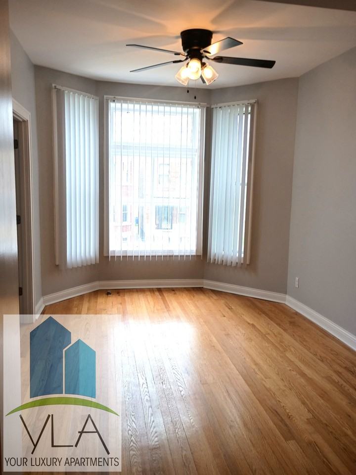 5626 South Marshfield Avenue #2 - Photo 6 of 12