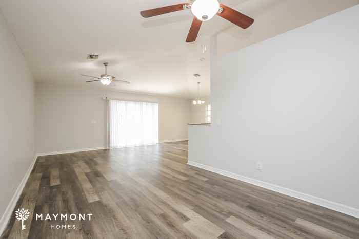 2812 4th St Sw - Photo 4 of 13