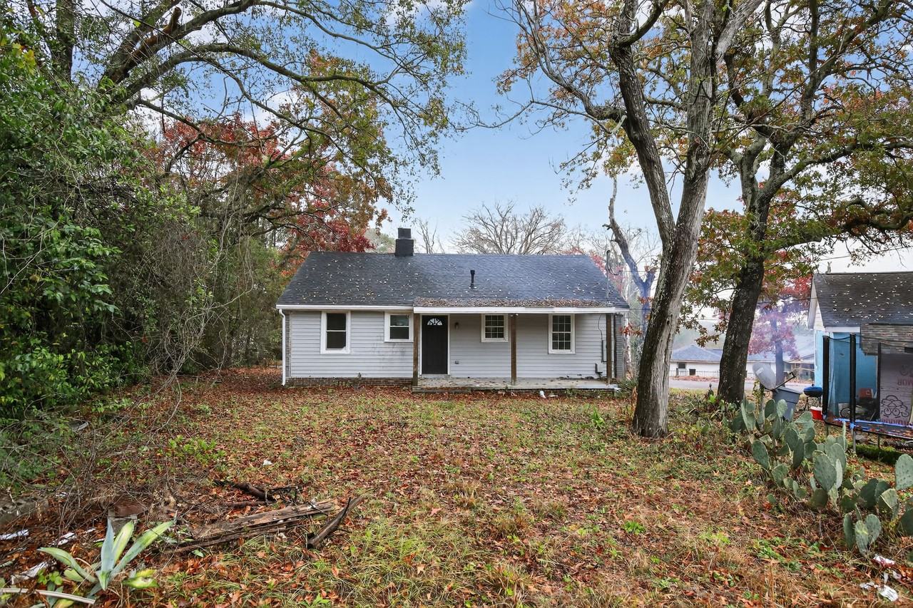 1931 Chaney St #NA - Photo 7 of 19
