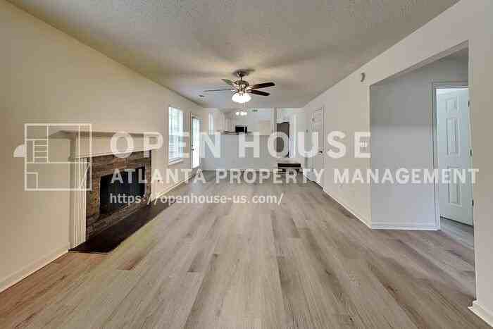 3675 Buffalo Ct - Photo 4 of 23