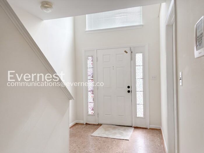1101 Highpointe Blvd - Photo 3 of 39