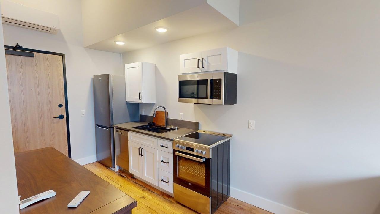 2845 Marine Dr #11 - Photo 2 of 7