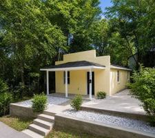featured image of 743 Bright St