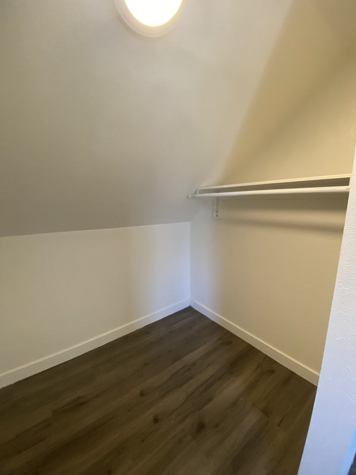 4059 Brighton Ave #5 - Photo 6 of 23