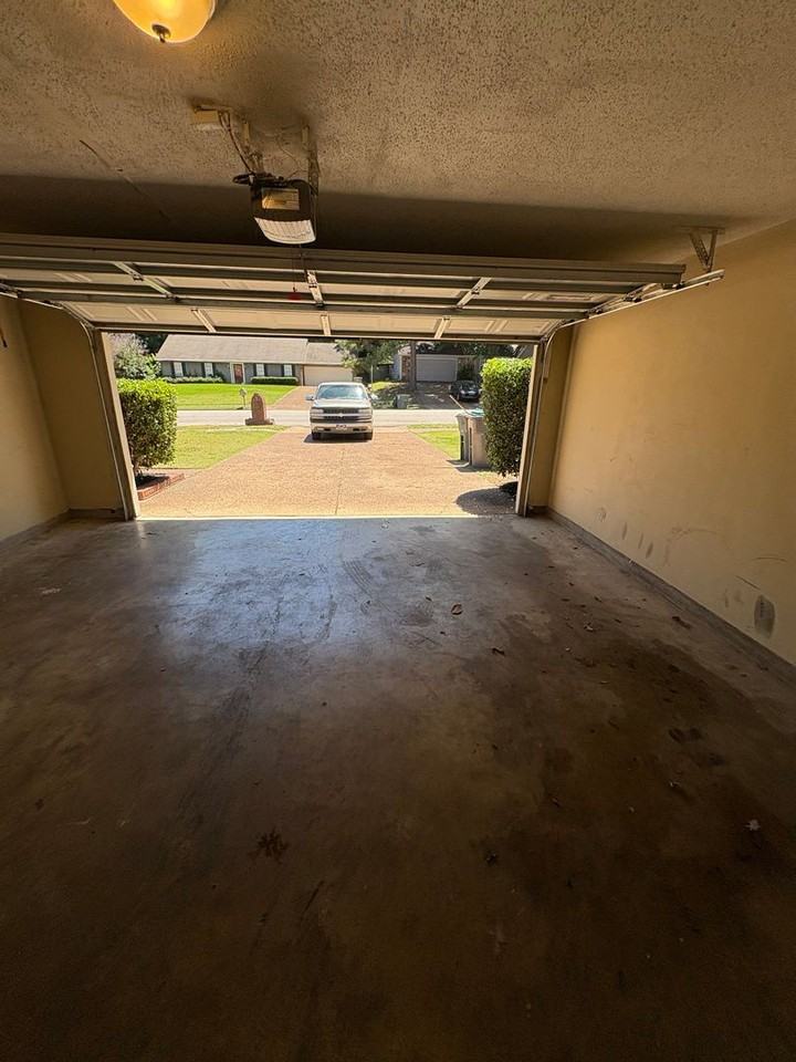 7068 Snyder Rd - Photo 2 of 11