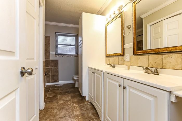 512 Woodland - Photo 5 of 10