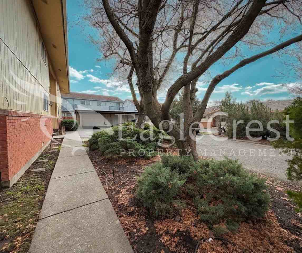 1816 Evergreen St. - Photo 6 of 12