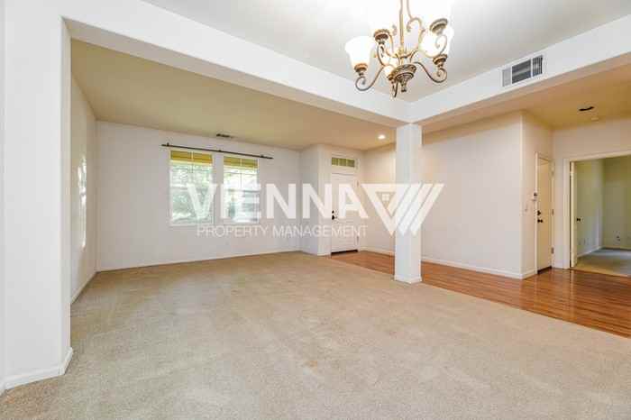 4521 Pheasant Ln - Photo 2 of 21